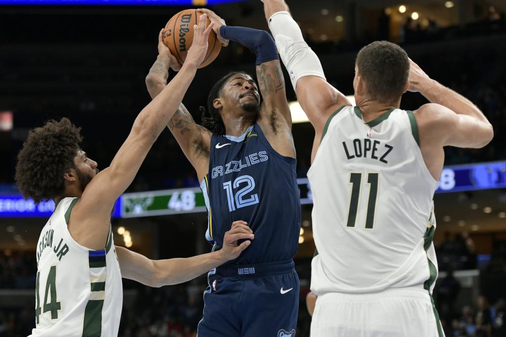 内外人士提 内外人士提