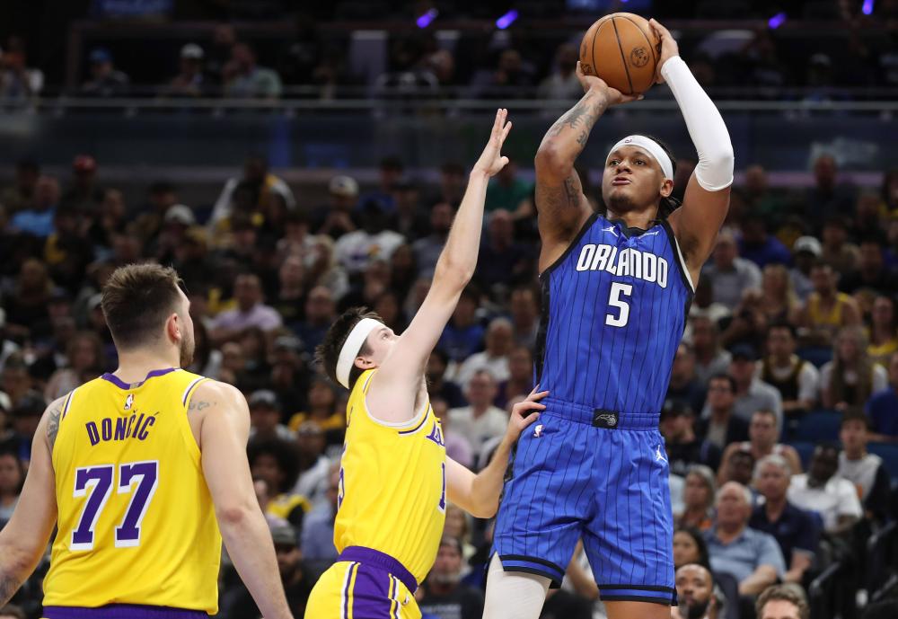 他在多场比 他在多场比